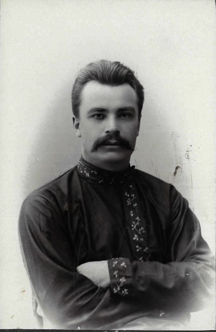 Володимир Винниченко (1880-1951) - Голова Генерального Секретаріату Української Центральної Ради, Генеральний секретар внутрішніх справ у 1-му та 2-му складах